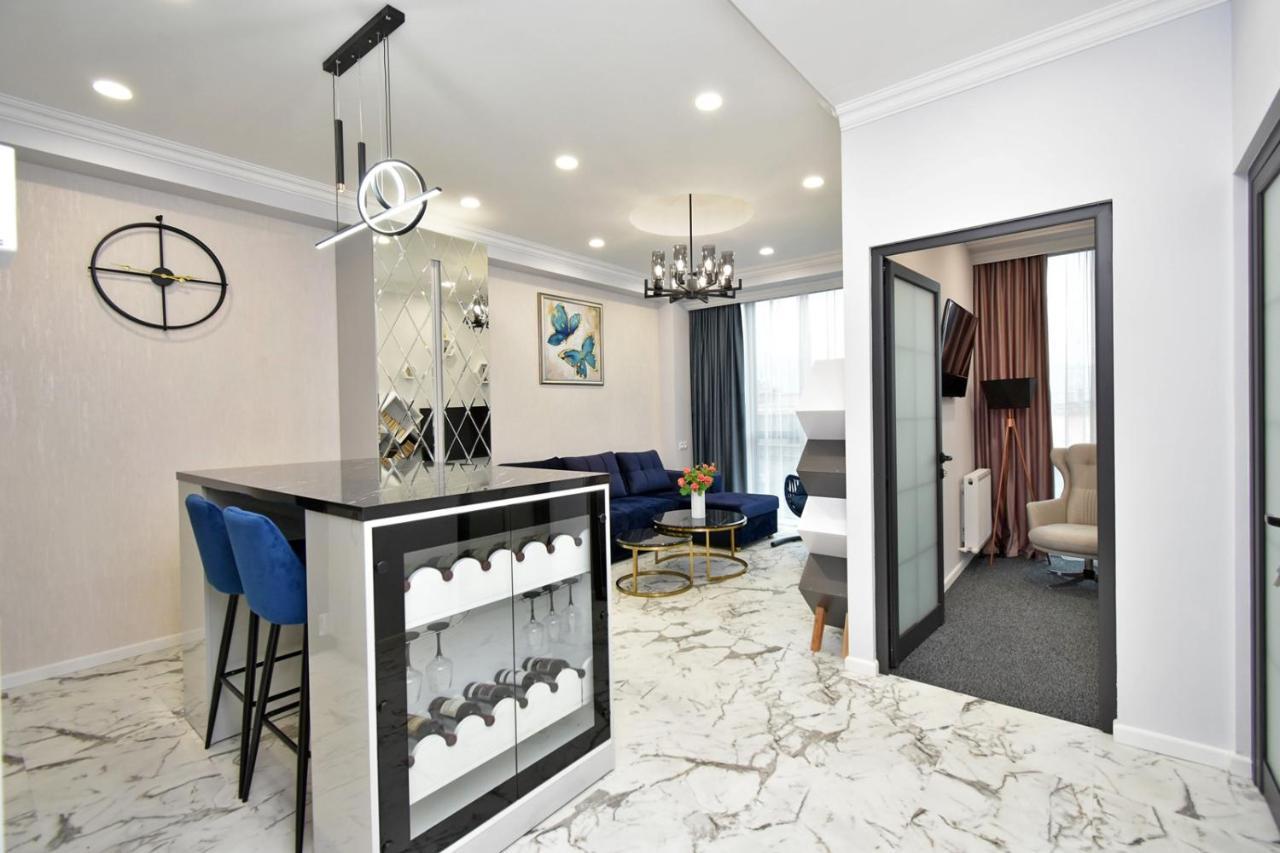 Infinity Luxury Apartment Ереван Экстерьер фото